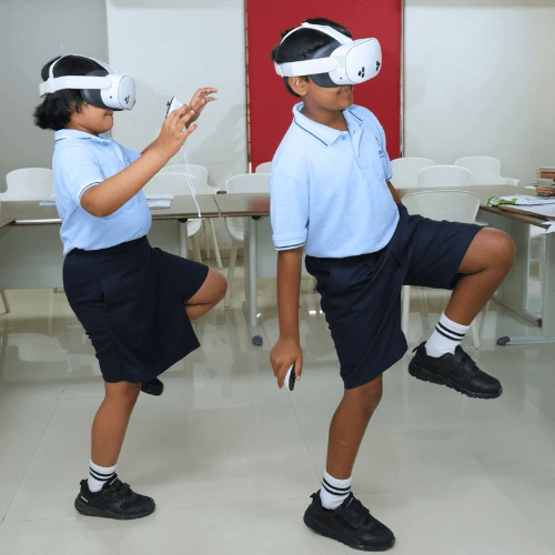 VR activity at Cresmonde World School